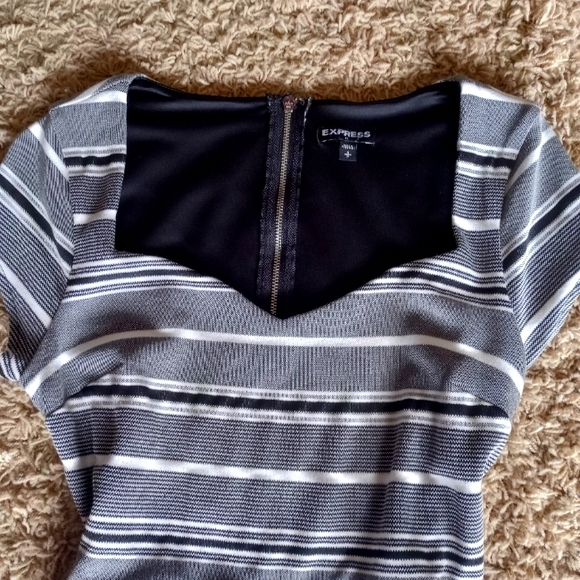 Express dress Size S - Picture 1 of 4